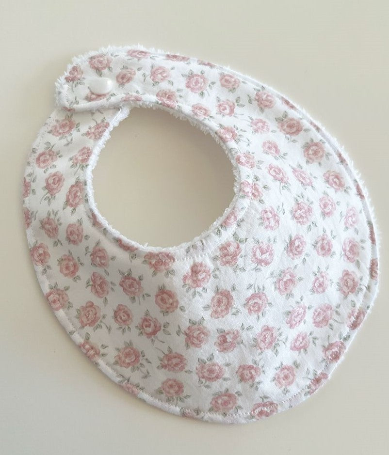 Bavaglino con bottone a fantasia