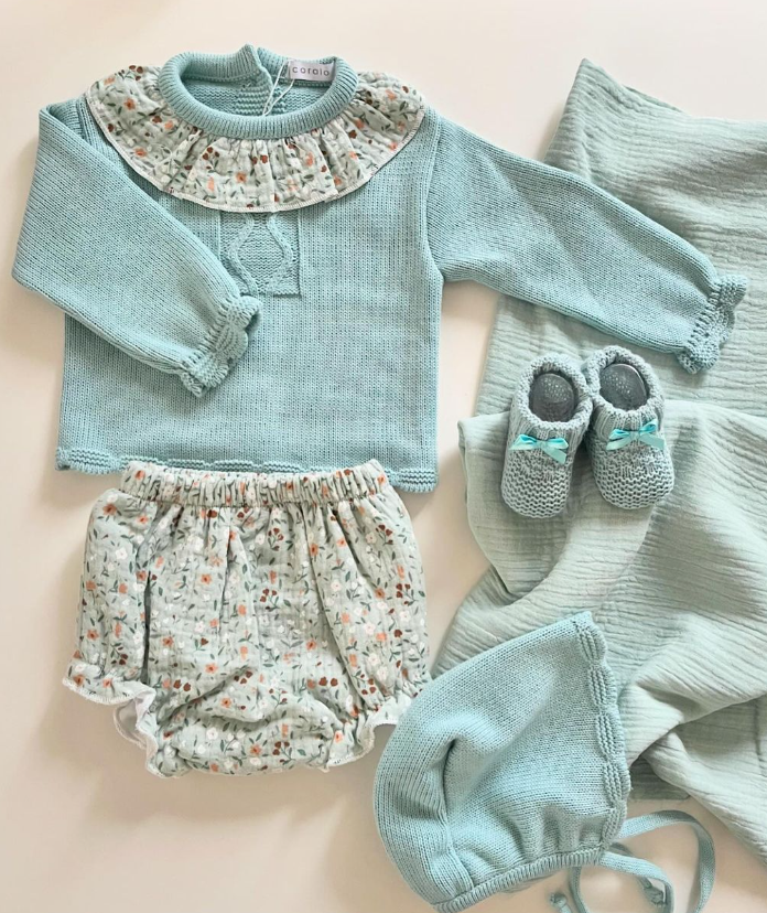 Pagliaccetto verde acqua con culotte