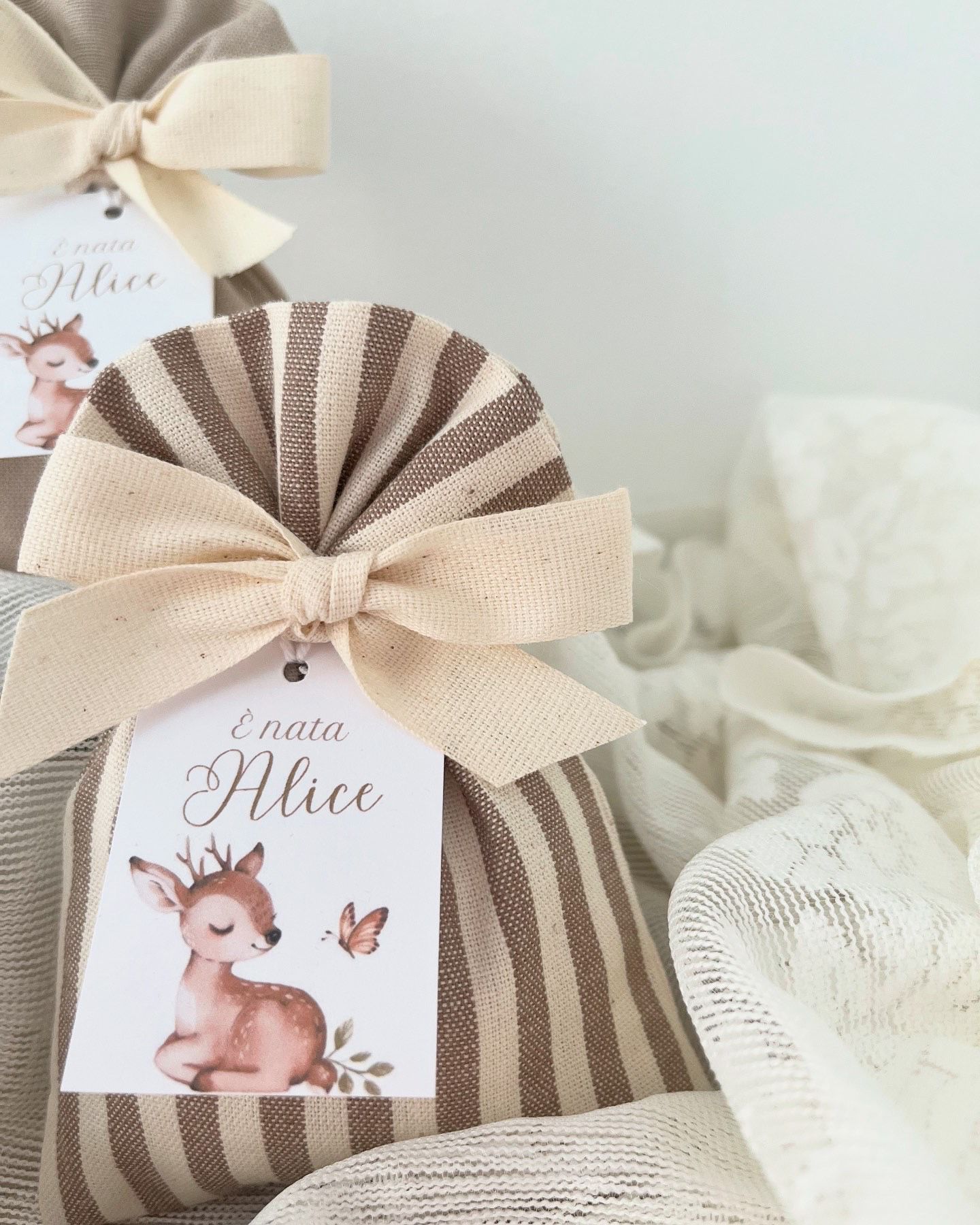 Sacchetti portaconfetti tortora e riga